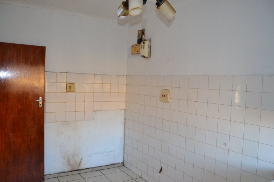 2 Bedroom Property for Sale in Oakdene Western Cape